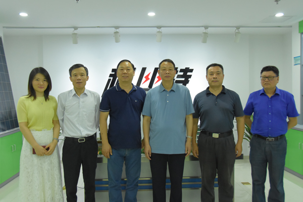 长沙市政协主席、党组书记文树勋一行莅临雷火防雷走访调研